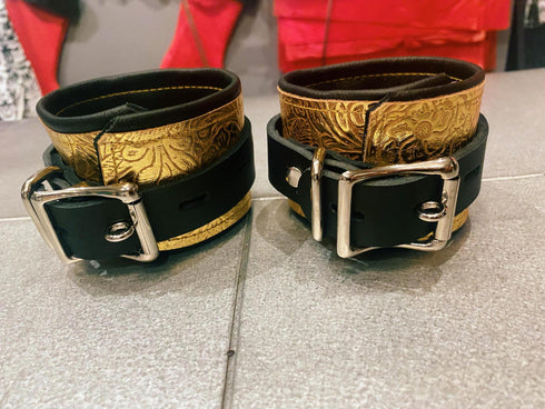 Locking Buckle Ankle Restraints - Metallic